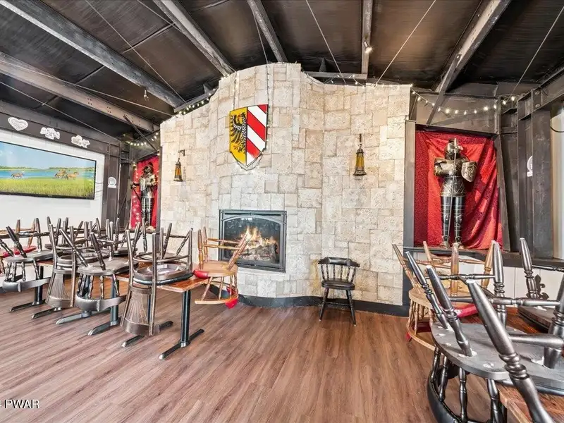 Turn-key Restaurant with Liquor License on 26 Acres in Lake Ariel, Pa