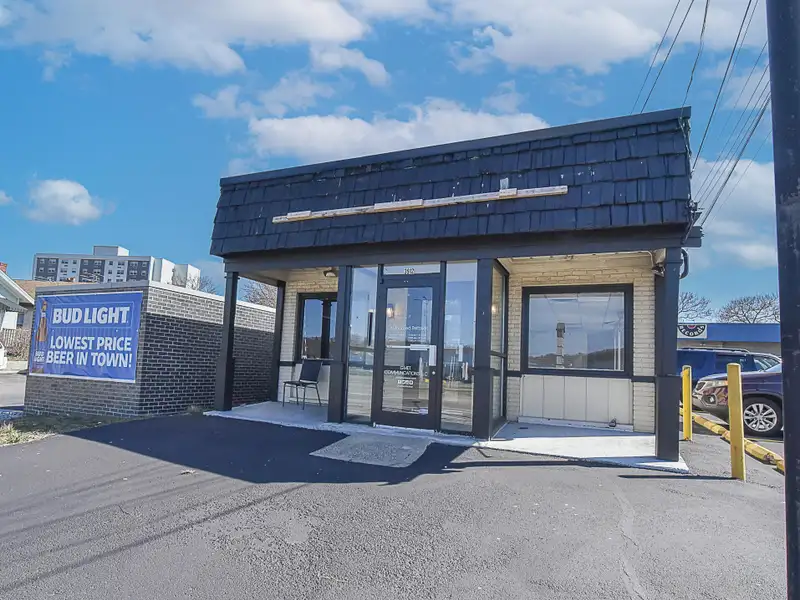 Retail Space in Latonia with High Visibility and Easy Access