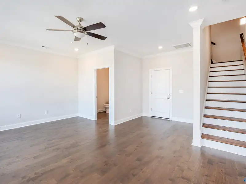 Live/work Townhome with Flex Space, 2 Primary Suites, and 2-car Garage in Prime Location