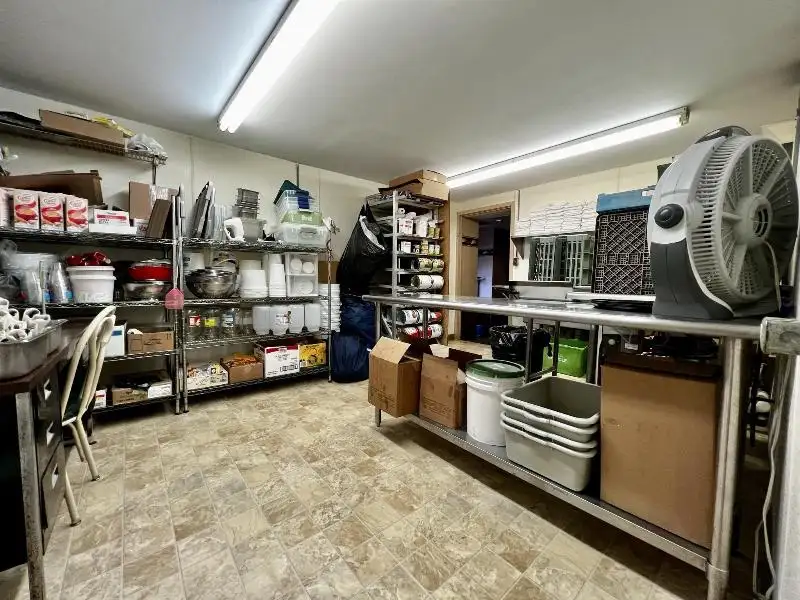 Established Supper Club with Apartment in Berlin - 50 Years of Community Legacy