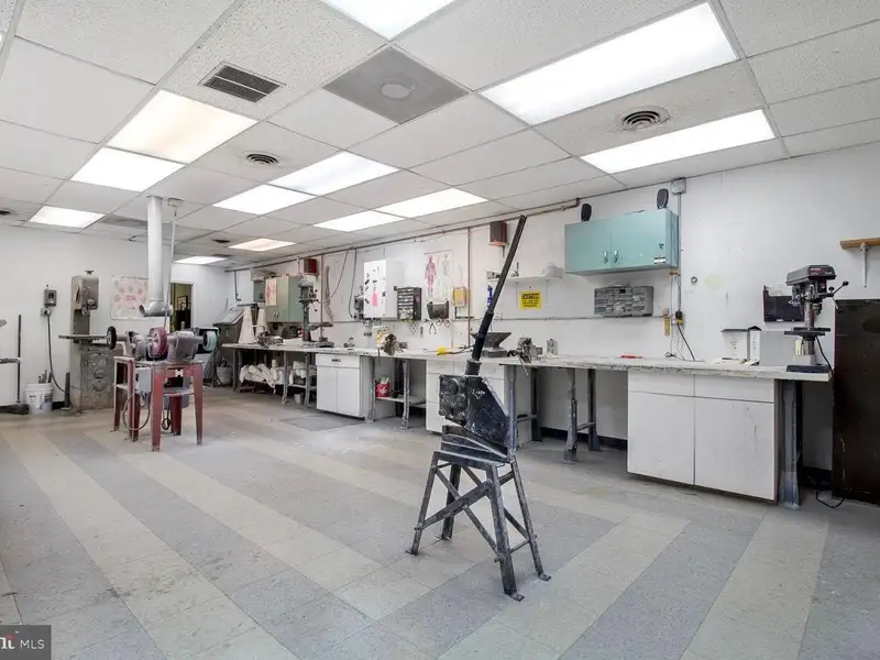 Versatile Commercial Fabrication Shop and Office Near Downtown Baltimore