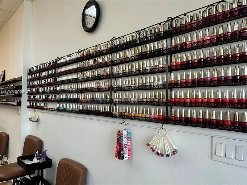 Turnkey Nail Spa Business for Sale in Pembroke Pines with Established Clientele