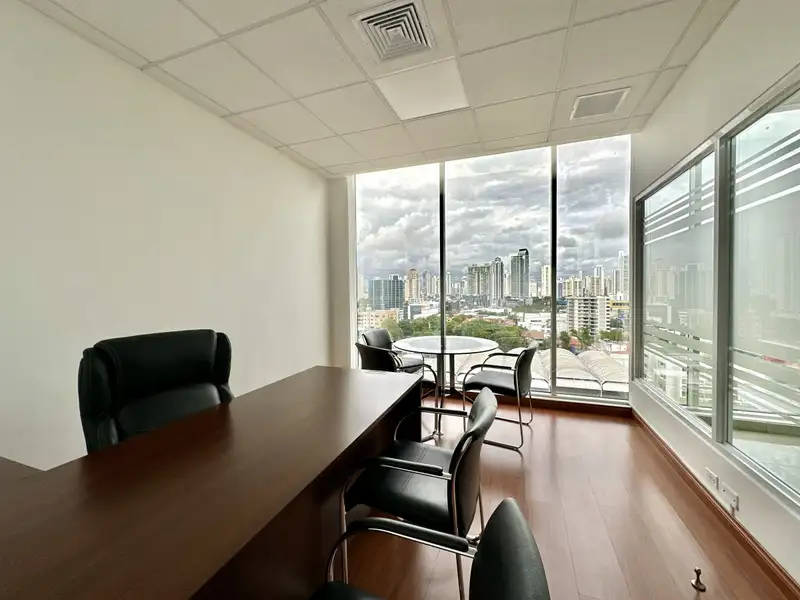 Modern 173 M² Office Space in Office One, Obarrio with Parking and Storage