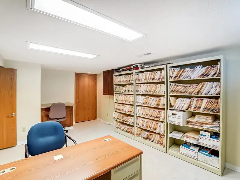 Standalone Commercial Building with Office Suite in Prime Hilliard Location