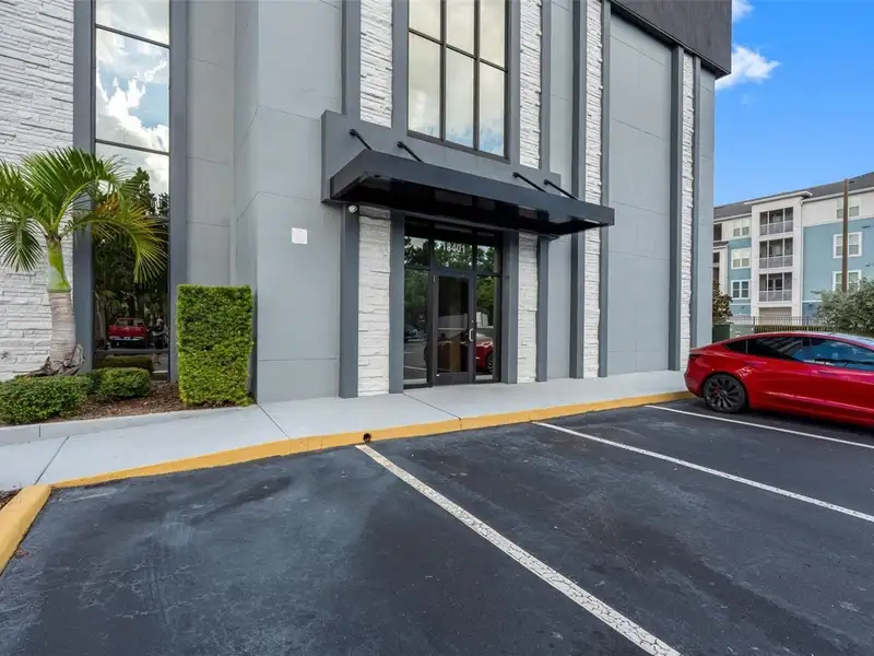 Premium Corporate Office Space with Helipad on U.s. 19 N, Clearwater