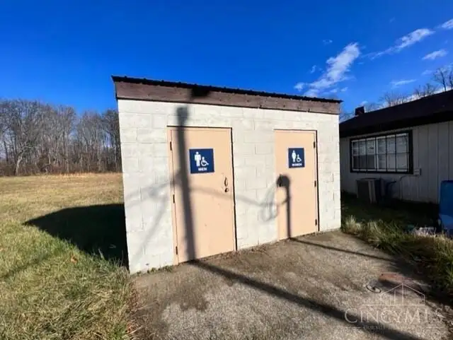 Commercial Property in Amelia: Former American Legion Hall with Lounge and 6 Acres