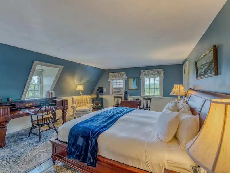 Historic Adair Estate on 182+ Acres with Panoramic Mountain Views in New Hampshire