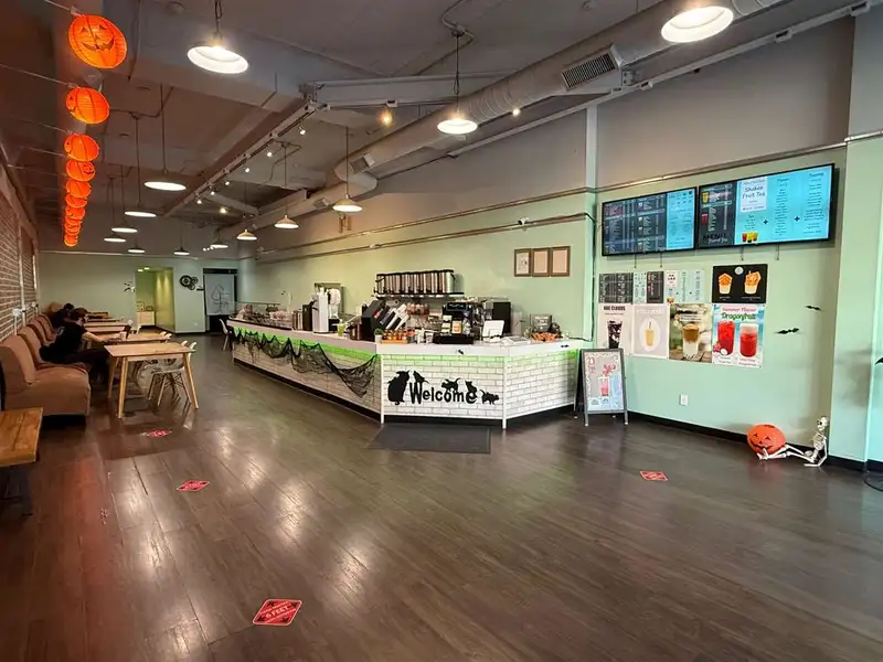 Renovated Retail Space for Sublease in Prime Downtown Iowa City Location