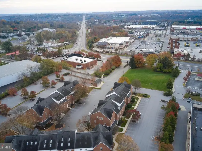 1st Floor Office Condo in Glen Mills, Pa on Baltimore Pike Retail Corridor