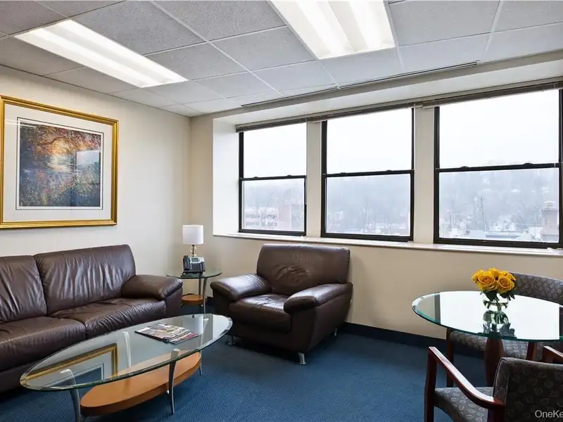 Elegant Private Office Suites in Scarsdale Village with Valet Parking and Conference Rooms
