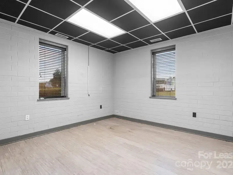 Prime Brick Office Building with Expansion Potential in Downtown Hickory