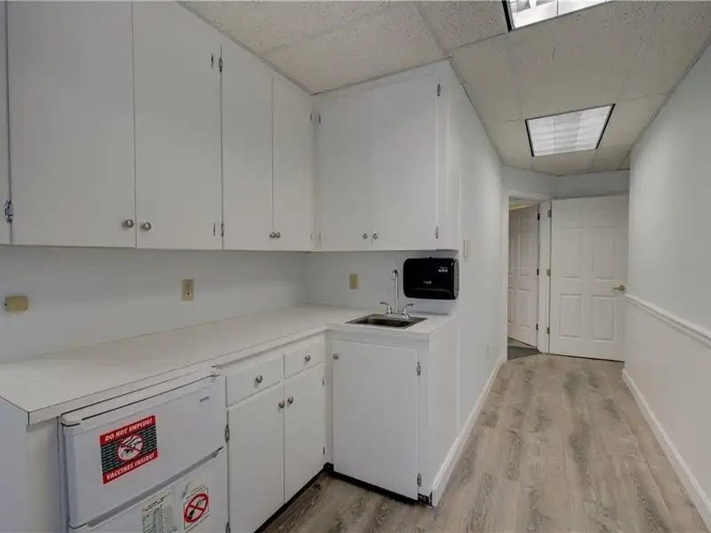 First Floor Medical Office Unit in East Greenwich with Accessibility Features and Excellent Visibility