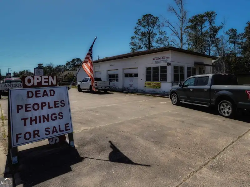 4-acre Commercial Property with Historic Fire Museum on Us Hwy 17, Woodbine