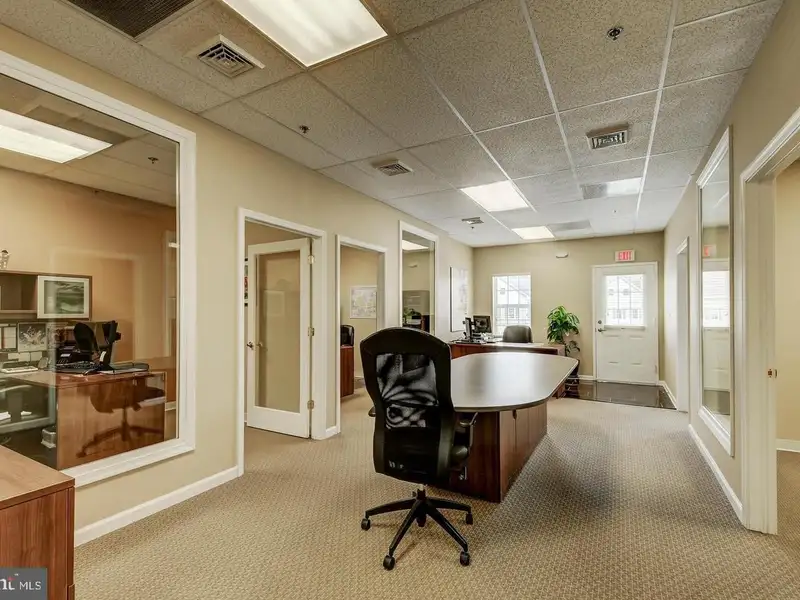 Spacious 1,215 Sf Office Condo in Highland Crossing Professional Office Park, Howard County