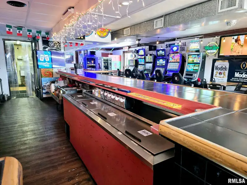 Established Bar and Grill with Outdoor Stage in Prime Location Near Factories