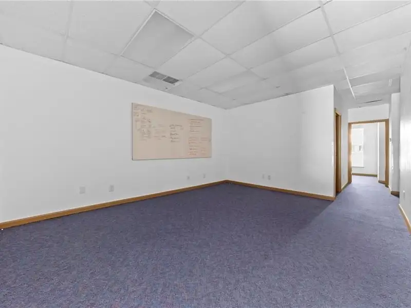 Versatile Commercial Building in Prime Location