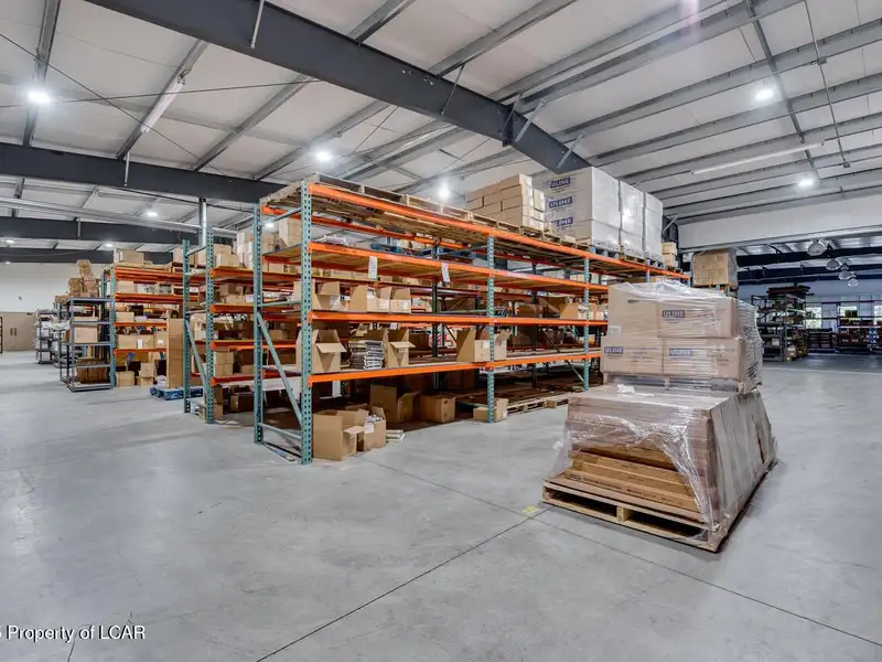 Warehouse with Overhead Doors on Purdytown Turnpike - 12,091 Sq Ft