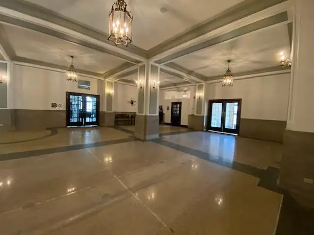 Kiosk Space for Rent in Historic Building Near Riverfront and Public Square