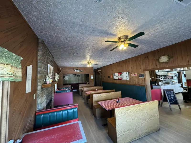Established Family Restaurant with Drive-thru Near Lake Cumberland Marina