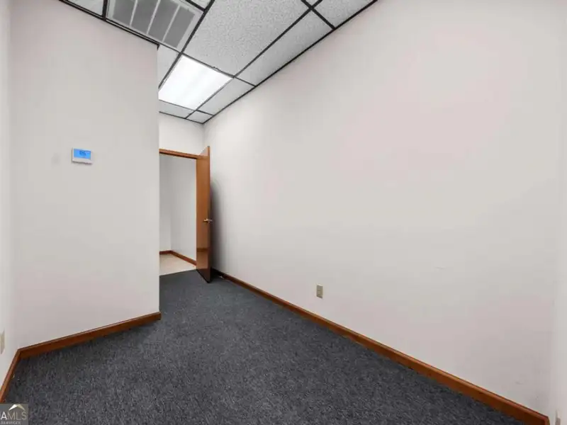 9,000 Sqft Industrial Building on 1.03 Acres in St. Marys, Ga