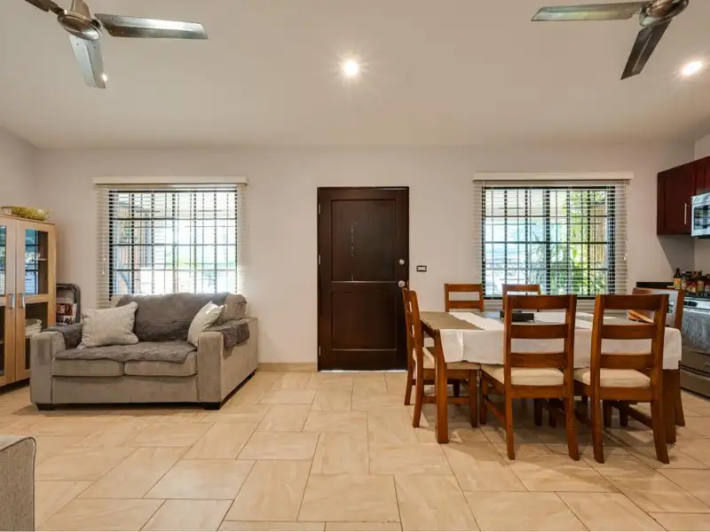 Centrally Located Guest House Apartments in Flamingo Beach, Costa Rica