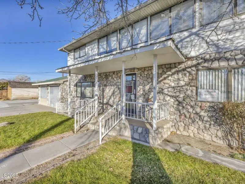 Mixed-use Property on Main Street in Yerington, Nv with Rental and Business Potential