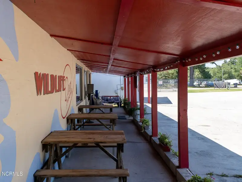 Mixed-use Building with Established Restaurant and Bait Shop in Oak Island, Nc