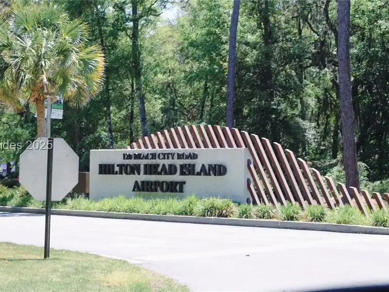 Light Industrial Property over 1 Acre Near Hilton Head Airport