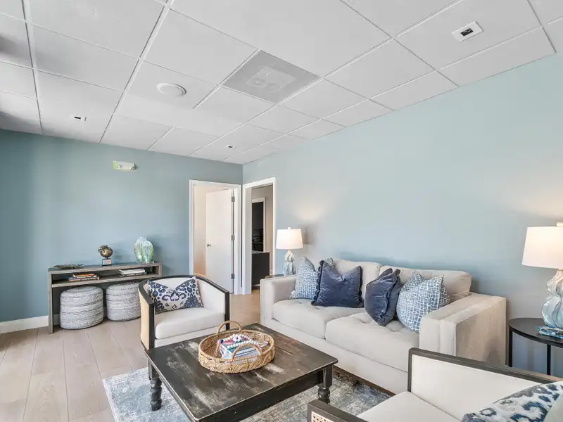 Mixed-use Office Building Investment Opportunity in Jupiter, Fl