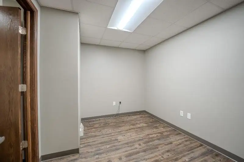 Prime Retail and Warehouse Buildings for Sale on Main St with High Traffic Counts