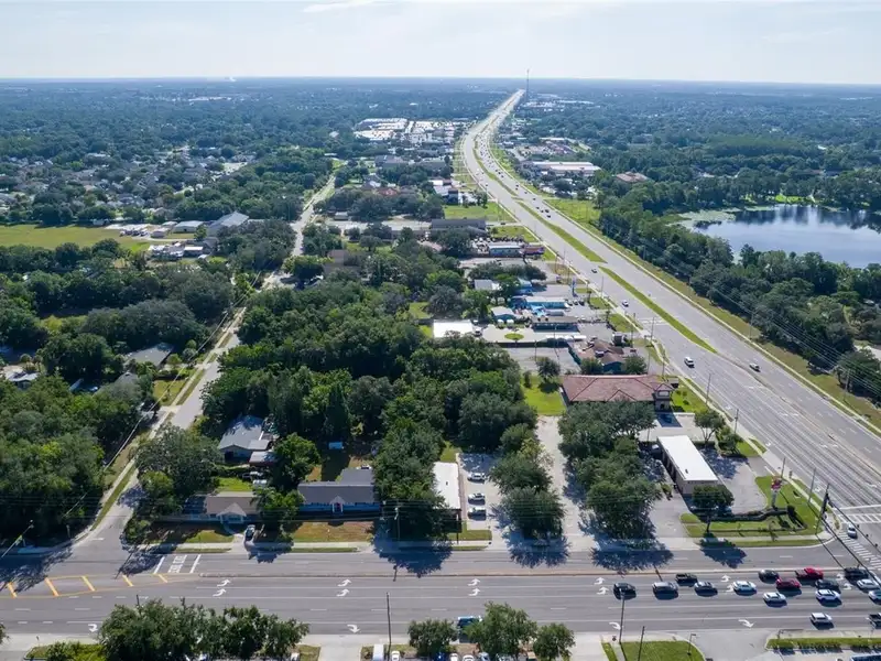 Versatile 2,500+ Sq. Ft. Office Building in High-traffic Orlando Location