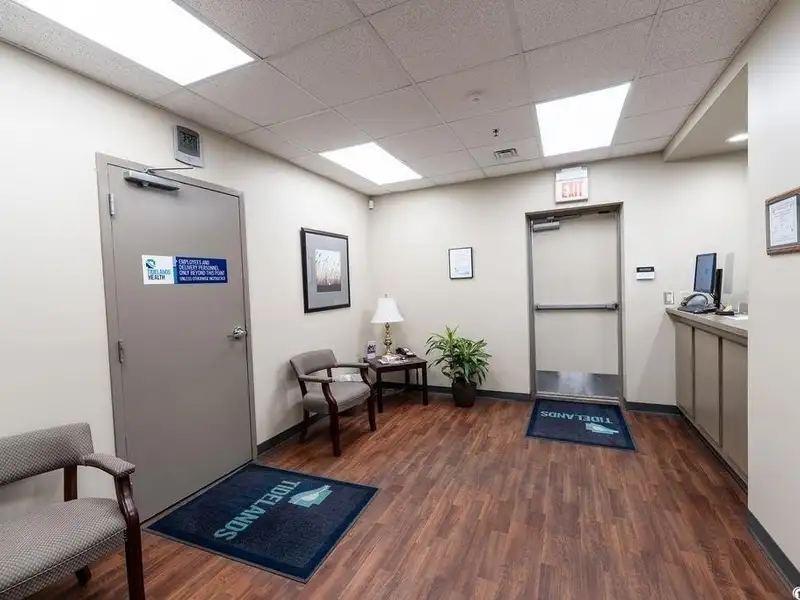Gated Office Warehouse Complex on 5 Acres Near Georgetown Airport and Highway 17