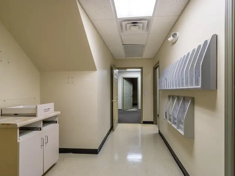 Freestanding Medical Office Near North Florida Regional Medical Center with Multiple Exam Rooms