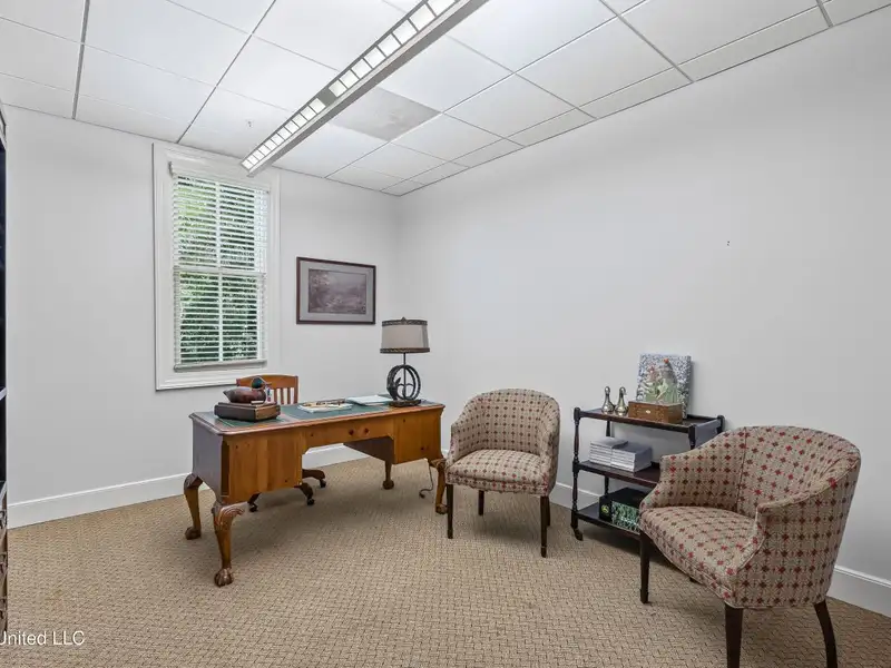 Versatile Office Space with Conference Room and Kitchen in Downtown Tunica