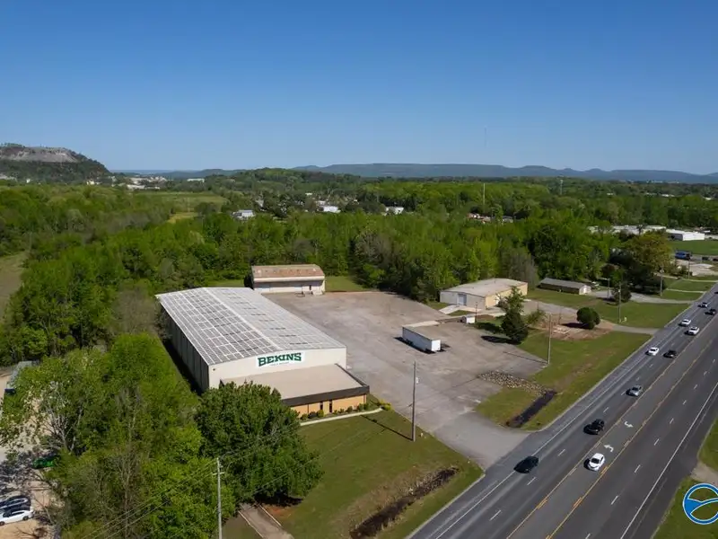 Flexible Industrial Property with 3 Buildings on 6 Acres in Huntsville, Al