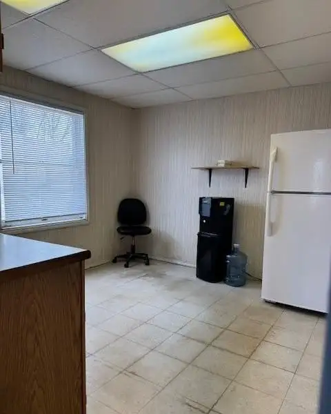 Industrial Business Suites for Lease in La Porte, in - Flexible Sizes Available