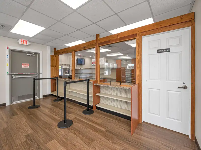 Flexible Use Commercial Property in Updated Condition, Former Fast Food and Pharmacy Location