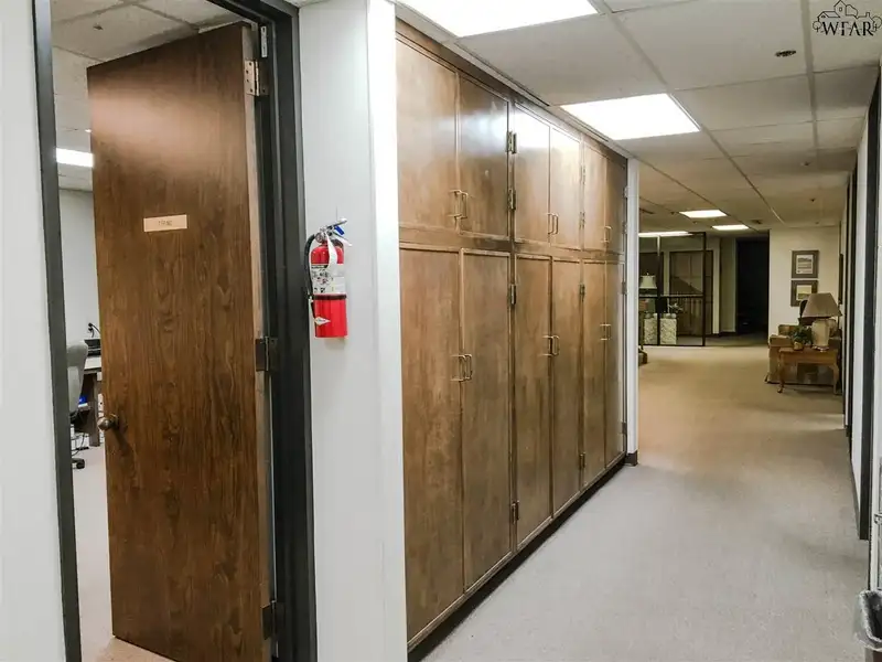 Downtown Wichita Falls Office Space for Lease - 1,442 Sq Ft, Utilities Included