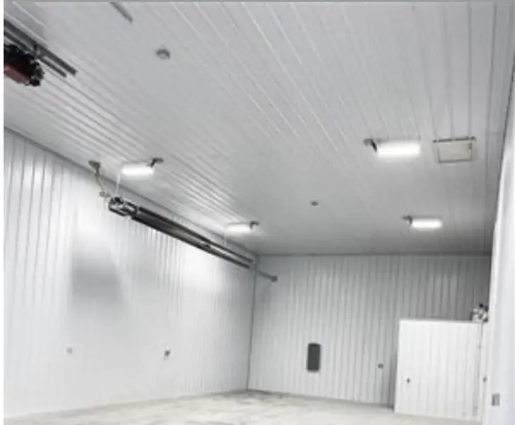 Flexible Warehouse Suites for Lease Near Highway 1 and I-380, Available July