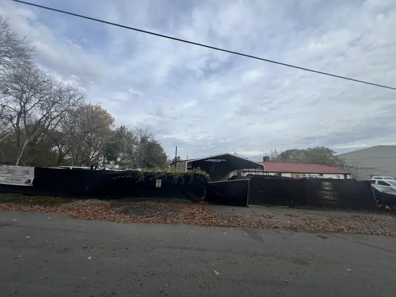 Commercial Property with Two Buildings Near Fort Campbell, North Clarksville - 0.46 Acres