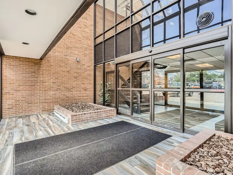 Premier Office Spaces Available in Centennial Near Denver Tech Center