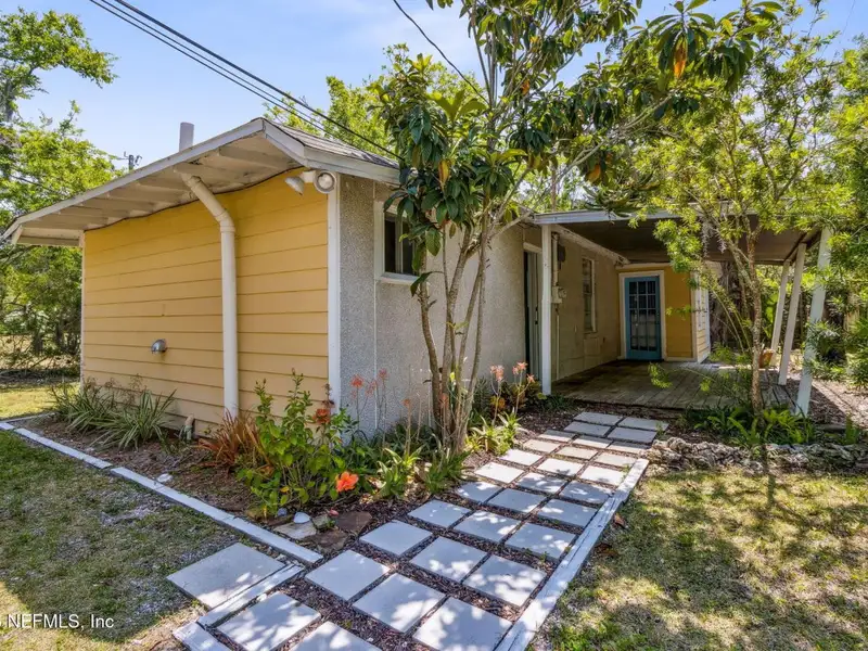 Historic Surf Shop with Rental Bungalow in North Florida, Ccg-2 Zoning