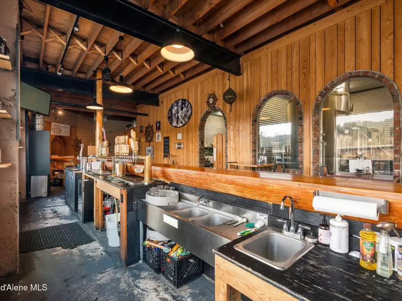 Profitable Brewery for Sale in Bonners Ferry with Expansion Potential and Prime Location