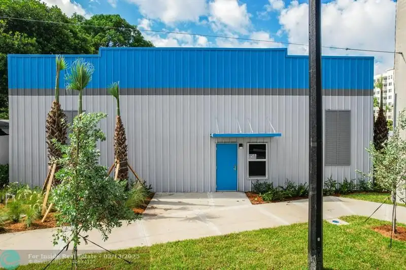 New 10,000 Sq Ft Warehouse Space in Central Pompano Beach with B-4 Commercial Zoning