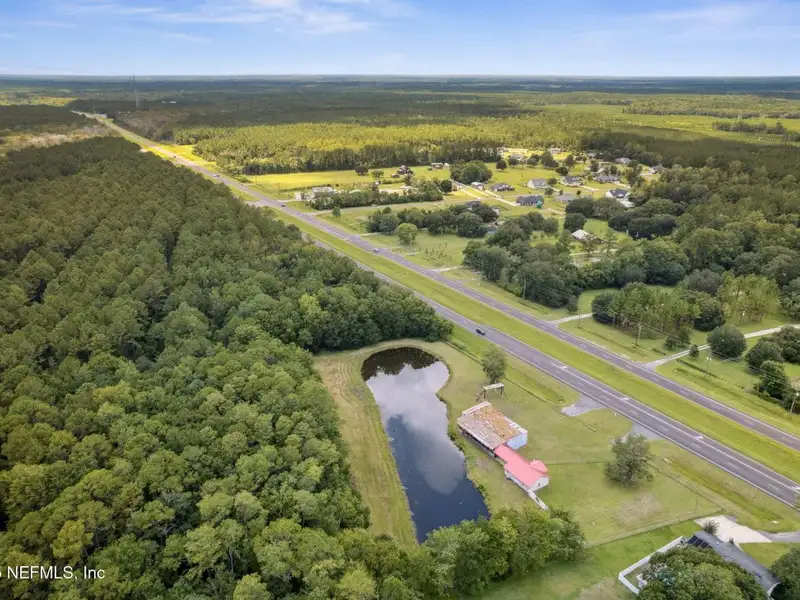 5.04-acre Mixed-use Parcel with Home and Shop in Nassau County