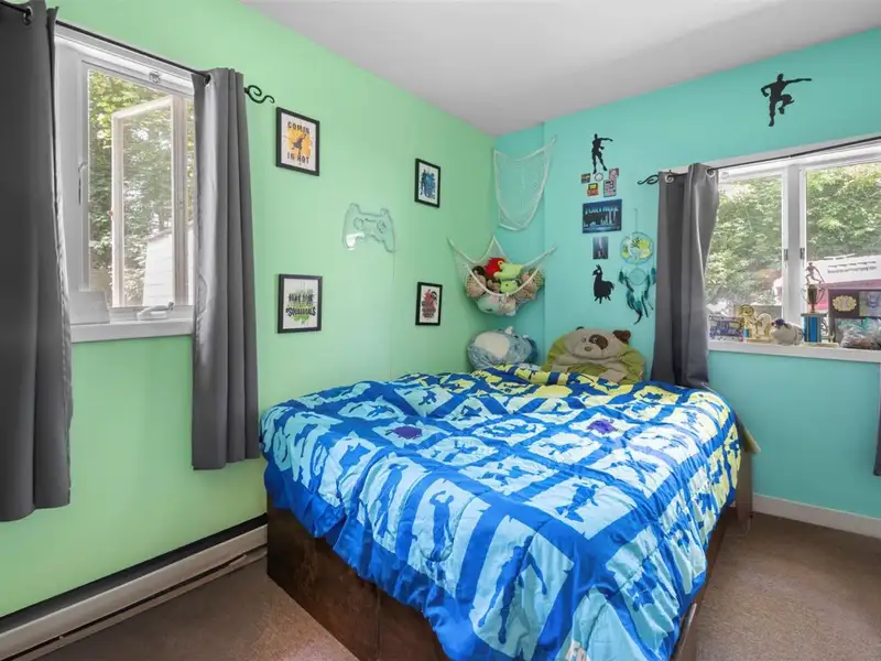 Unique Multi-use Property with Dental Practice and 2+ Bedroom Apartment in Prime Location