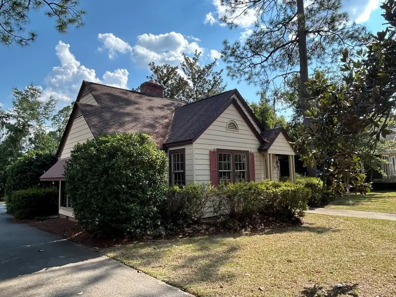 Historic Professional Office Building in Prime Valdosta Location with Modern Amenities