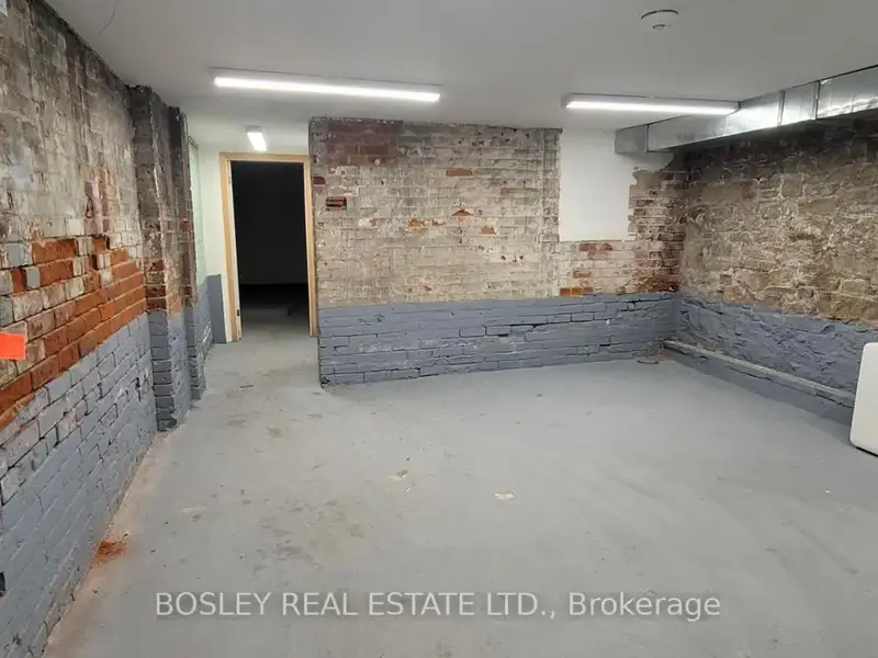 Retail Space in Iconic You've Changed Building, Trinity-bellwoods, Toronto - 2,070 Sq Ft