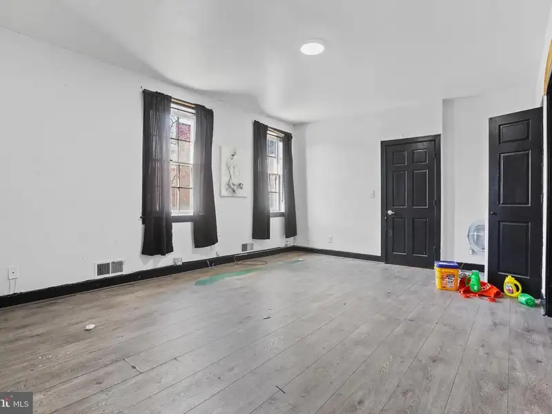 Historic Three-story Building with Development Potential in Mount Vernon