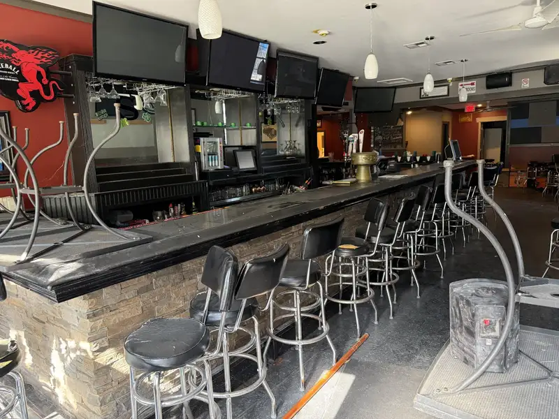 Versatile Commercial Space for Lease in Prime Crown Point Square Location